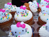 hello kitty cupcakes