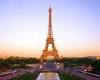 romantic travel to Paris